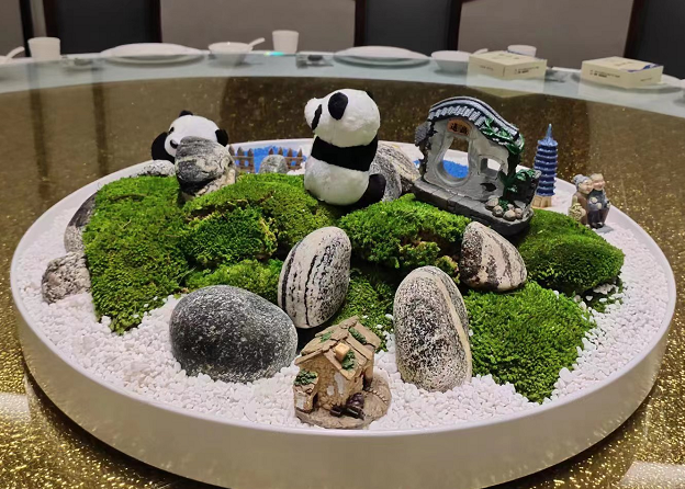 苔藓熊猫造景